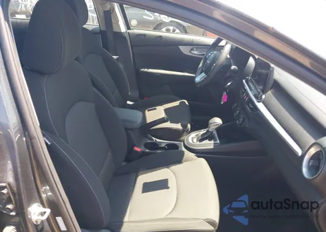 2024 Kia Forte Lxs из США, поврежденный, VIN 3KPF24AD9RE740616